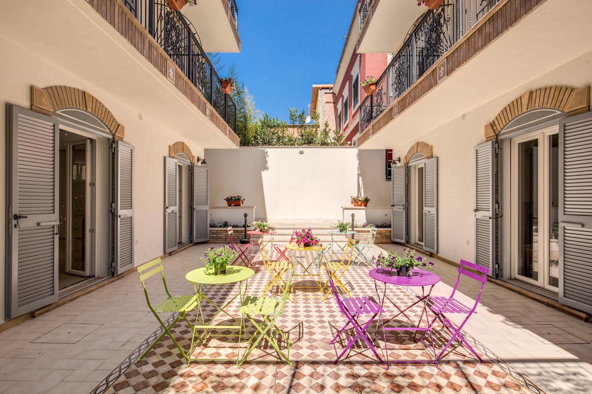 The Bricks Rome Hotel Exterior photo